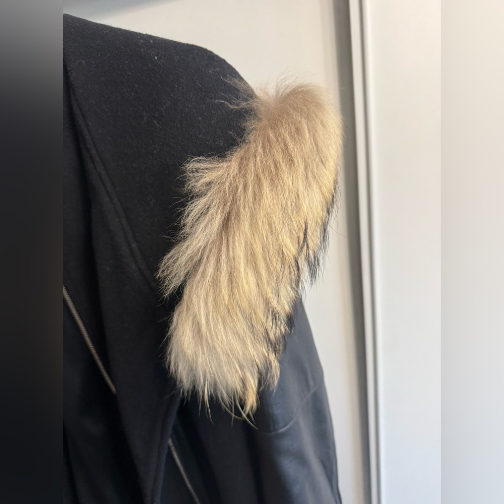 Size Large Black warm winter coat with fur hood double layer SICILY, brown fur L - Picture 5 of 16